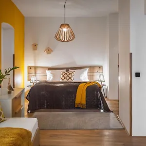 zkontrolujte dostupnost